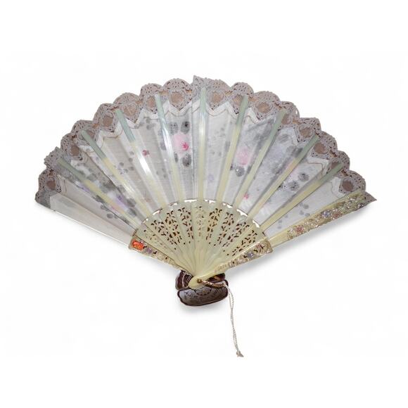 Abanicos Giner Hand Painted Fan Flowers Lace Trim Hand Fan Vintage 60 -70's - Picture 5 of 5